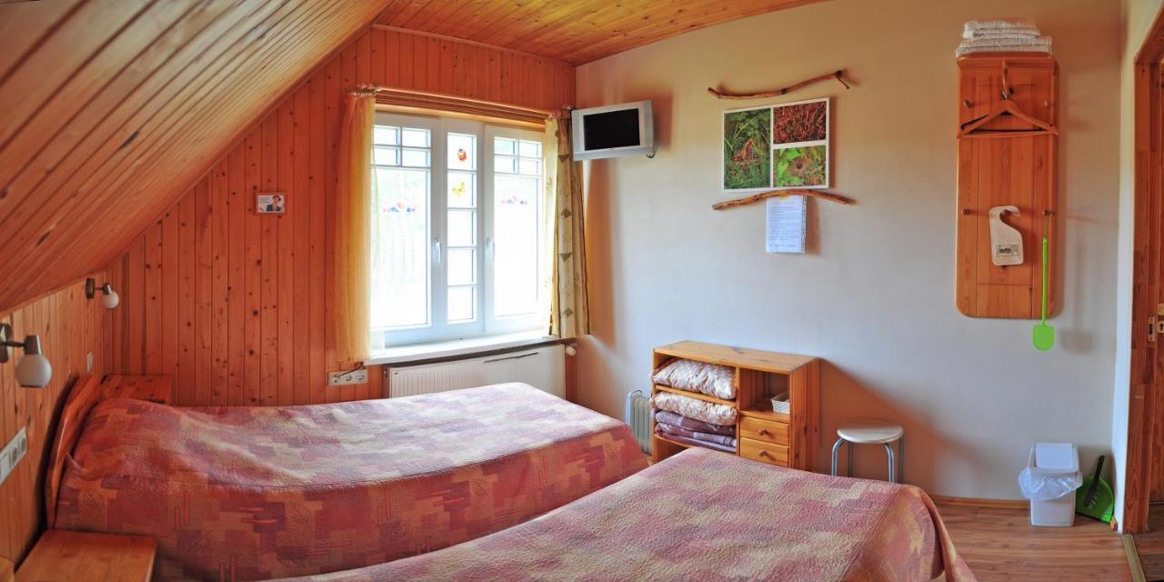 Guesthouse Leiputrija อาดาชิ ภายนอก รูปภาพ